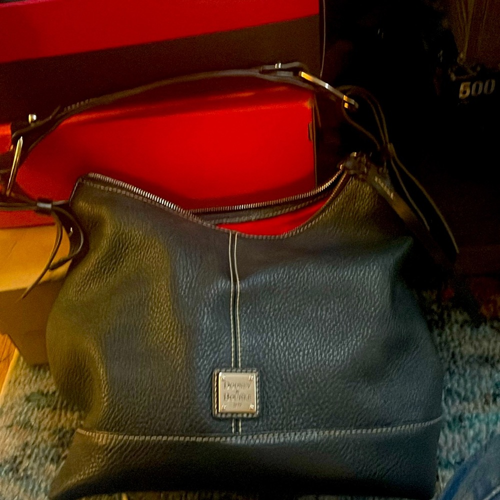 Dooney & Bourke